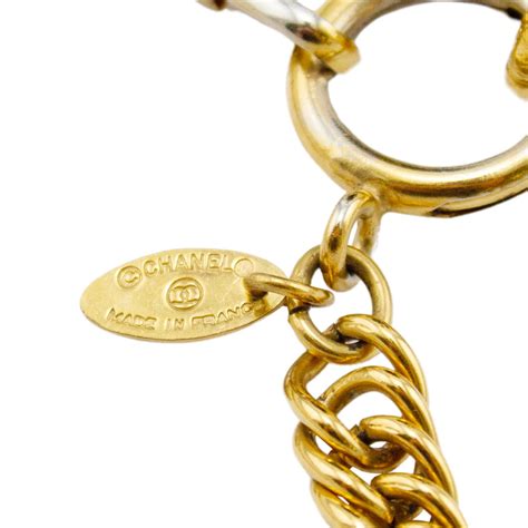 replica chanel rue cambon paris medallion pendant
